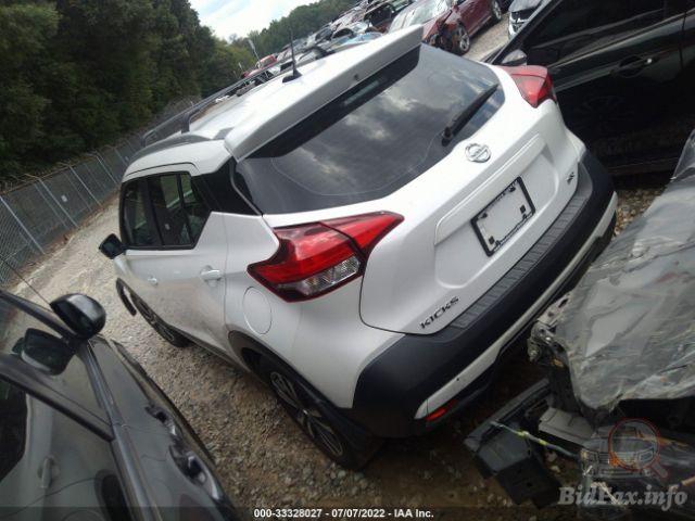 nissan-kicks-2018-3n1cp5cu1jl531672-img3