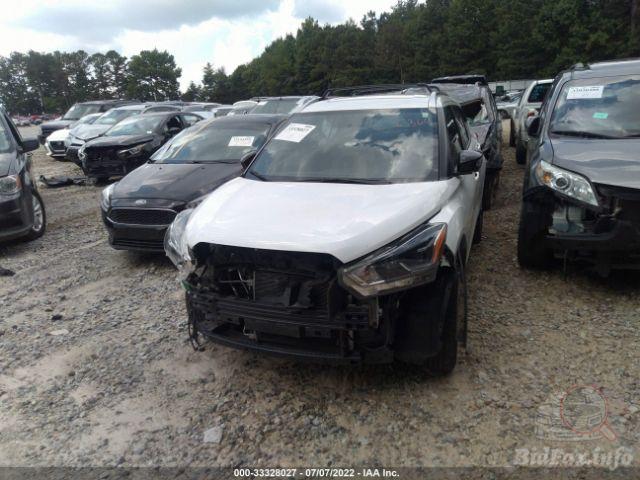 nissan-kicks-2018-3n1cp5cu1jl531672-img6