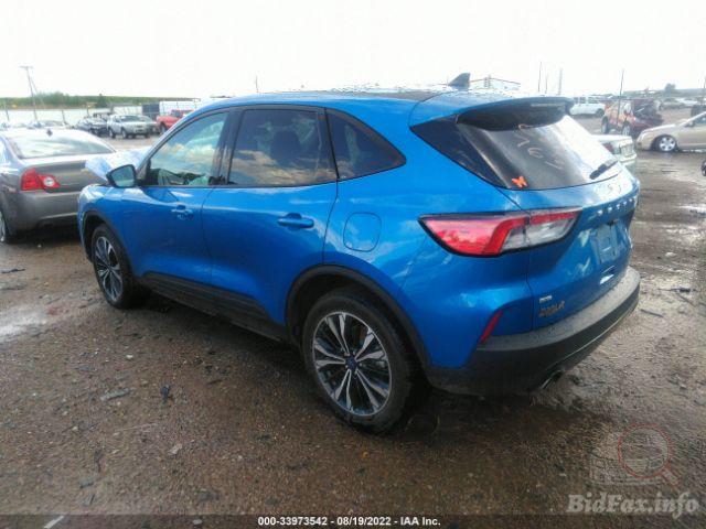 ford-escape-2021-1fmcu9g65mua98940-img3